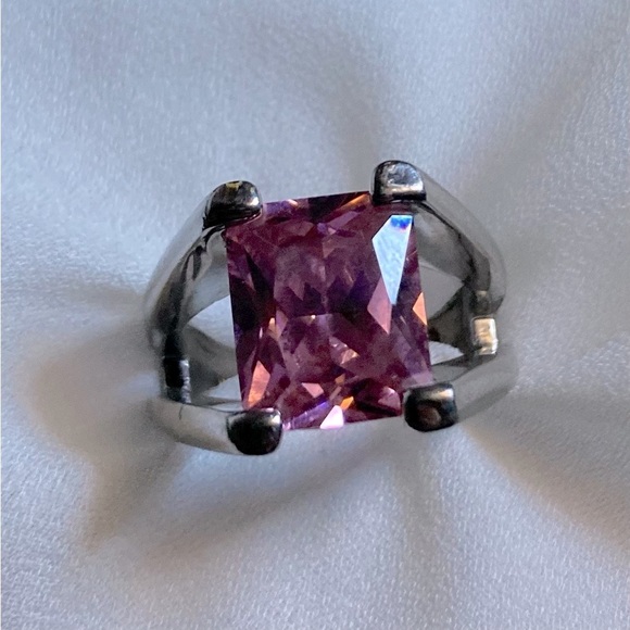 Silver with Pink Diamond Fashion Ring - Picture 4 of 6